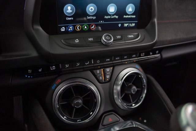 Used 2019 Chevrolet Camaro ZL1 RWD image 26