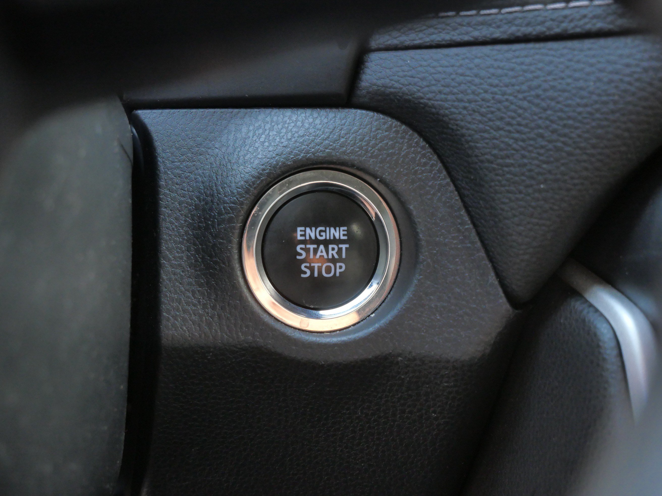 Certified 2024 Toyota RAV4 XLE FWD image 29