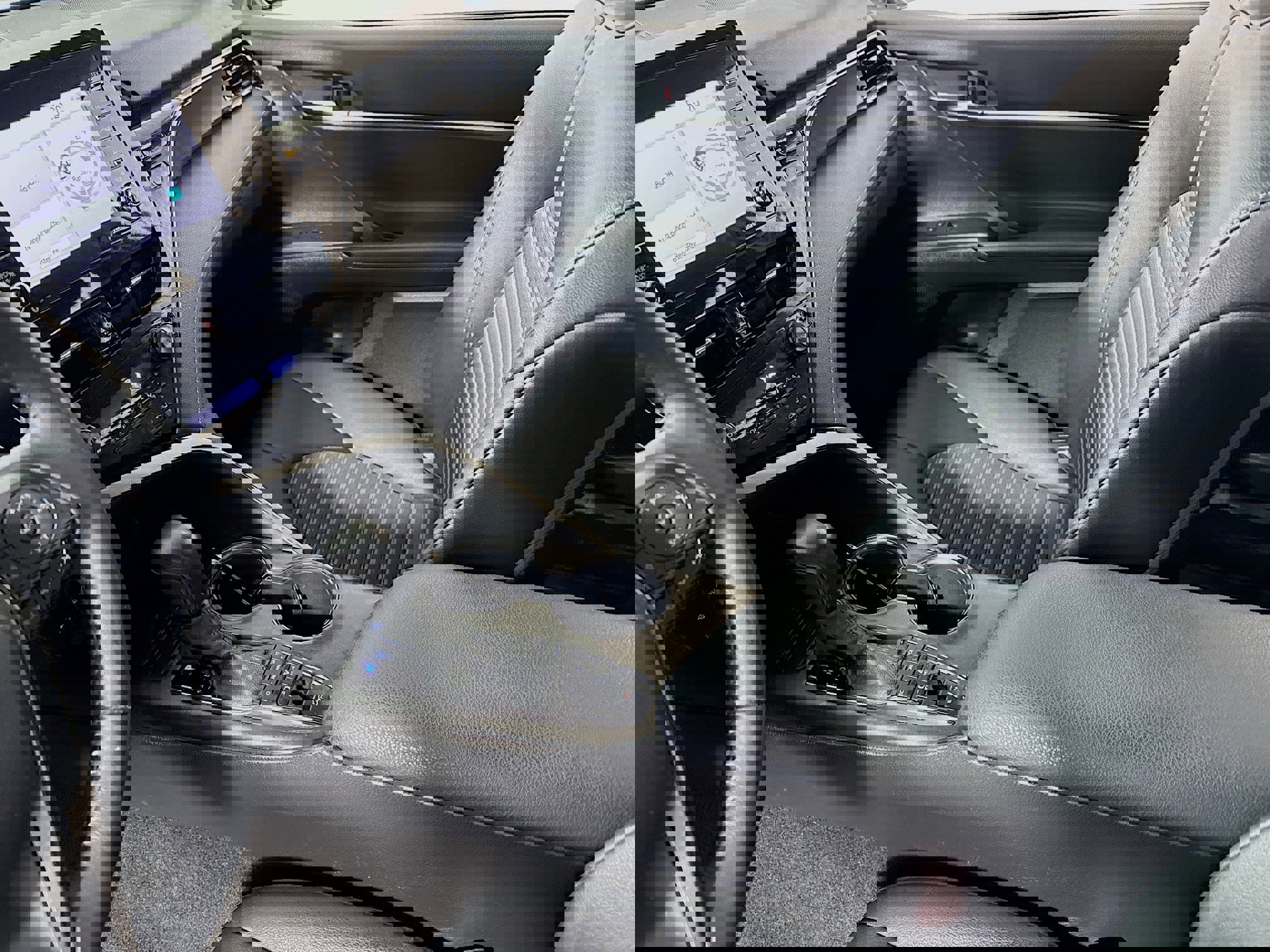 Used 2022 Toyota Camry SE image 22