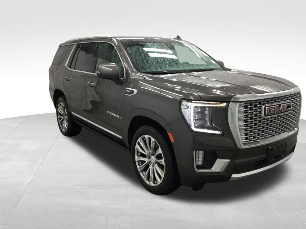Used 2021 GMC Yukon Denali w/ Denali Premium Package image 4