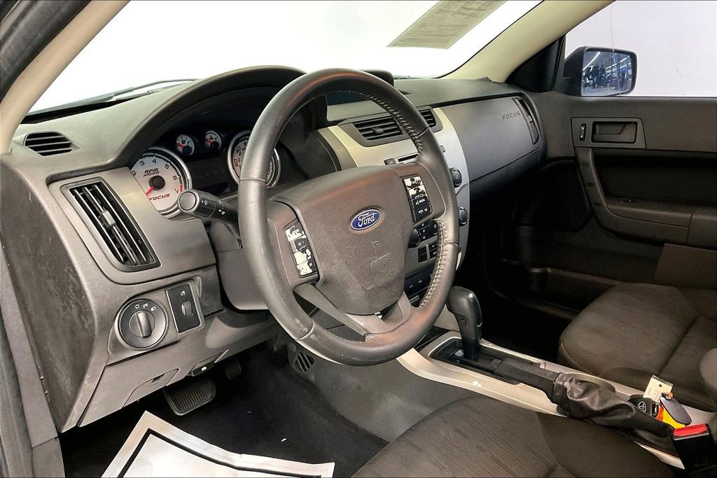 Used 2008 Ford Focus SE FWD image 18