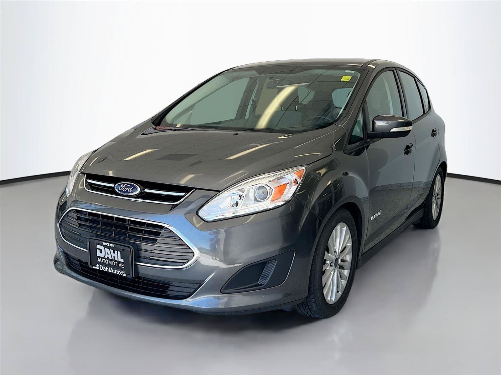 Used 2018 Ford C-MAX SE w/ Cold Weather Package FWD image 4