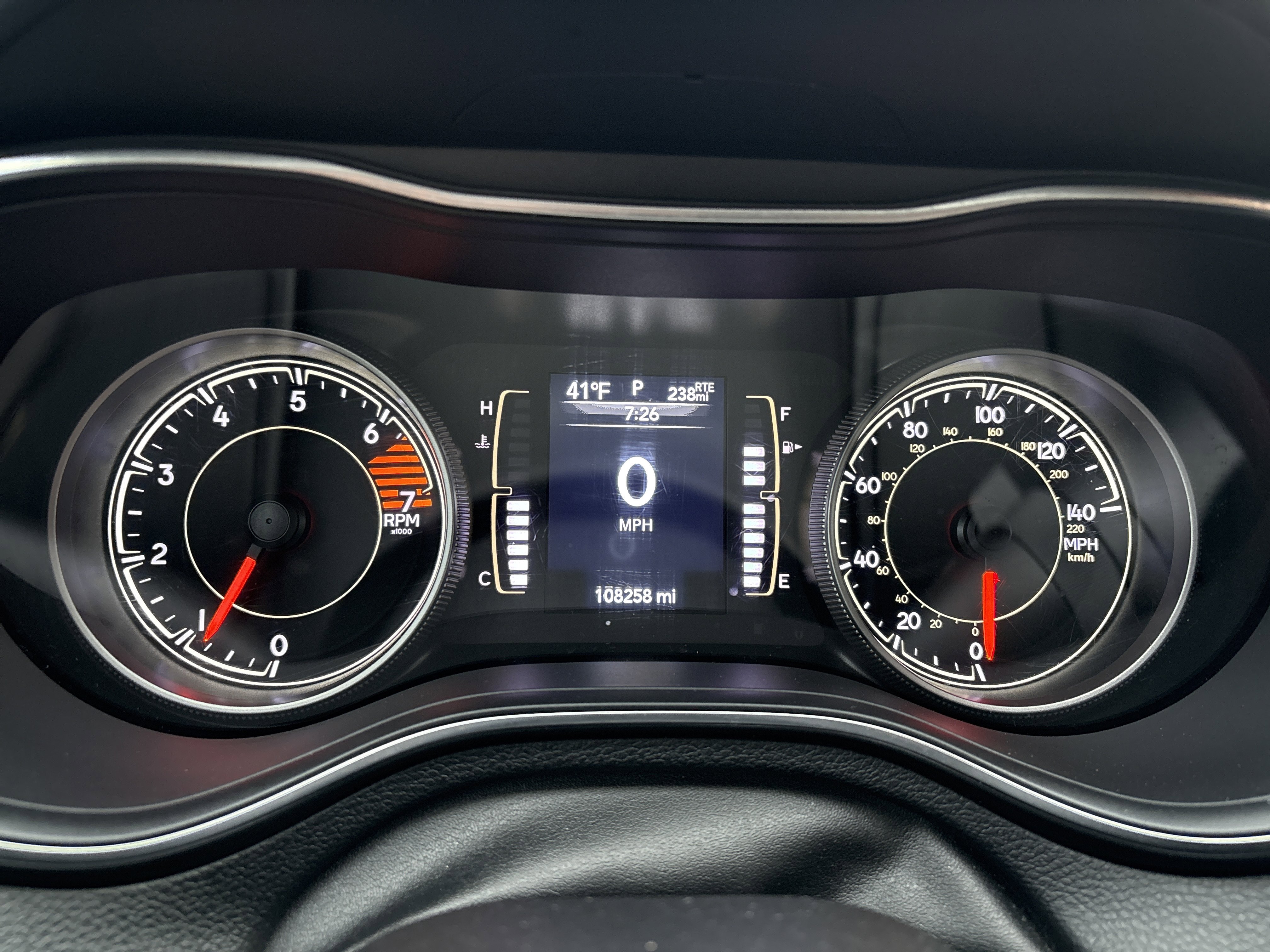 Used 2019 Jeep Cherokee Latitude Plus image 25