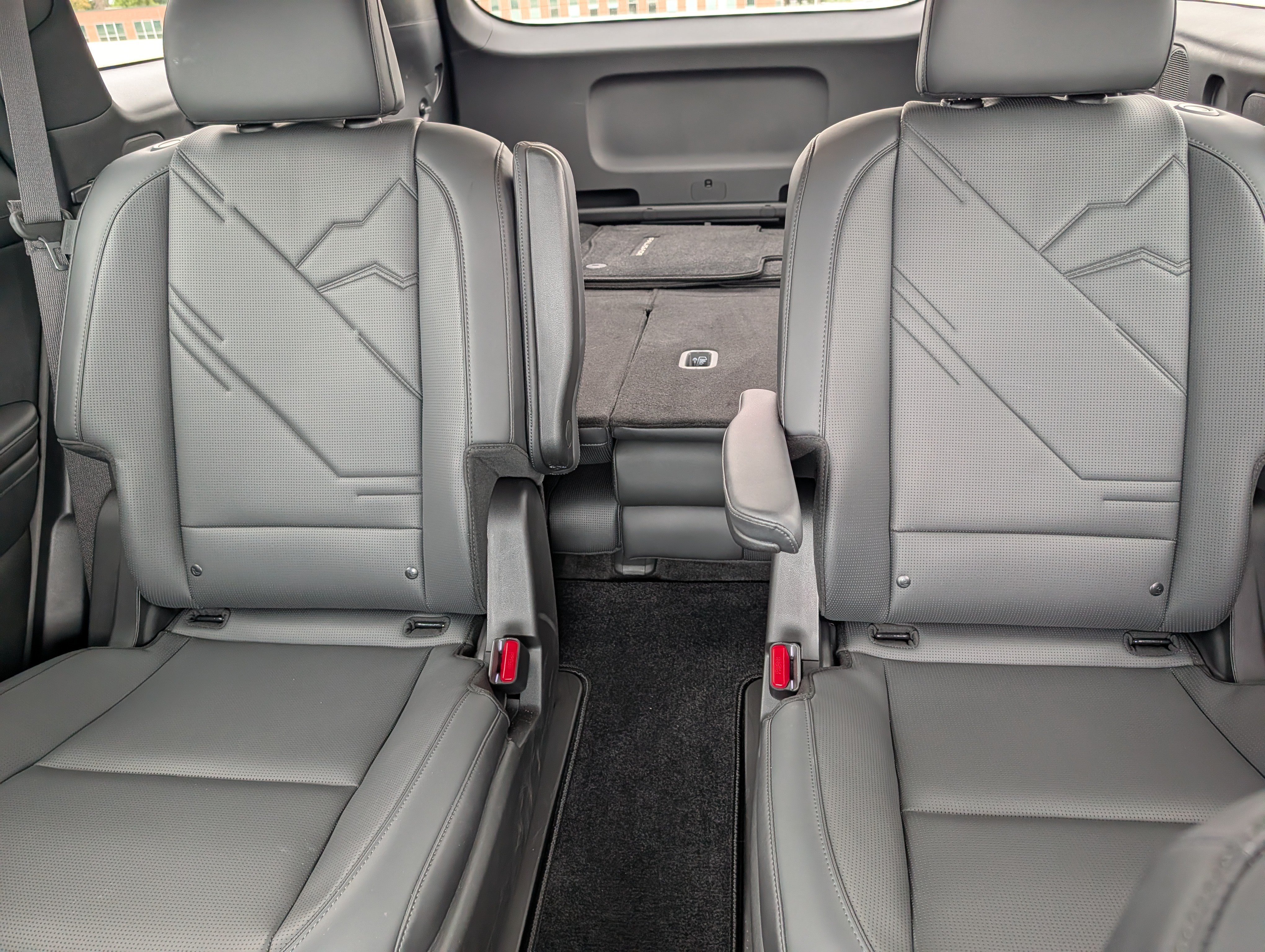Certified 2026 Hyundai Palisade XRT Pro AWD/4WD image 13