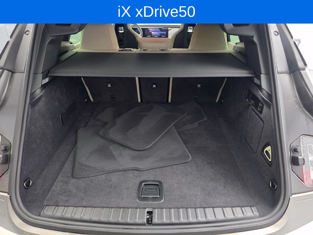 Certified 2024 BMW iX xDrive50 w/ Sport Package AWD/4WD image 16