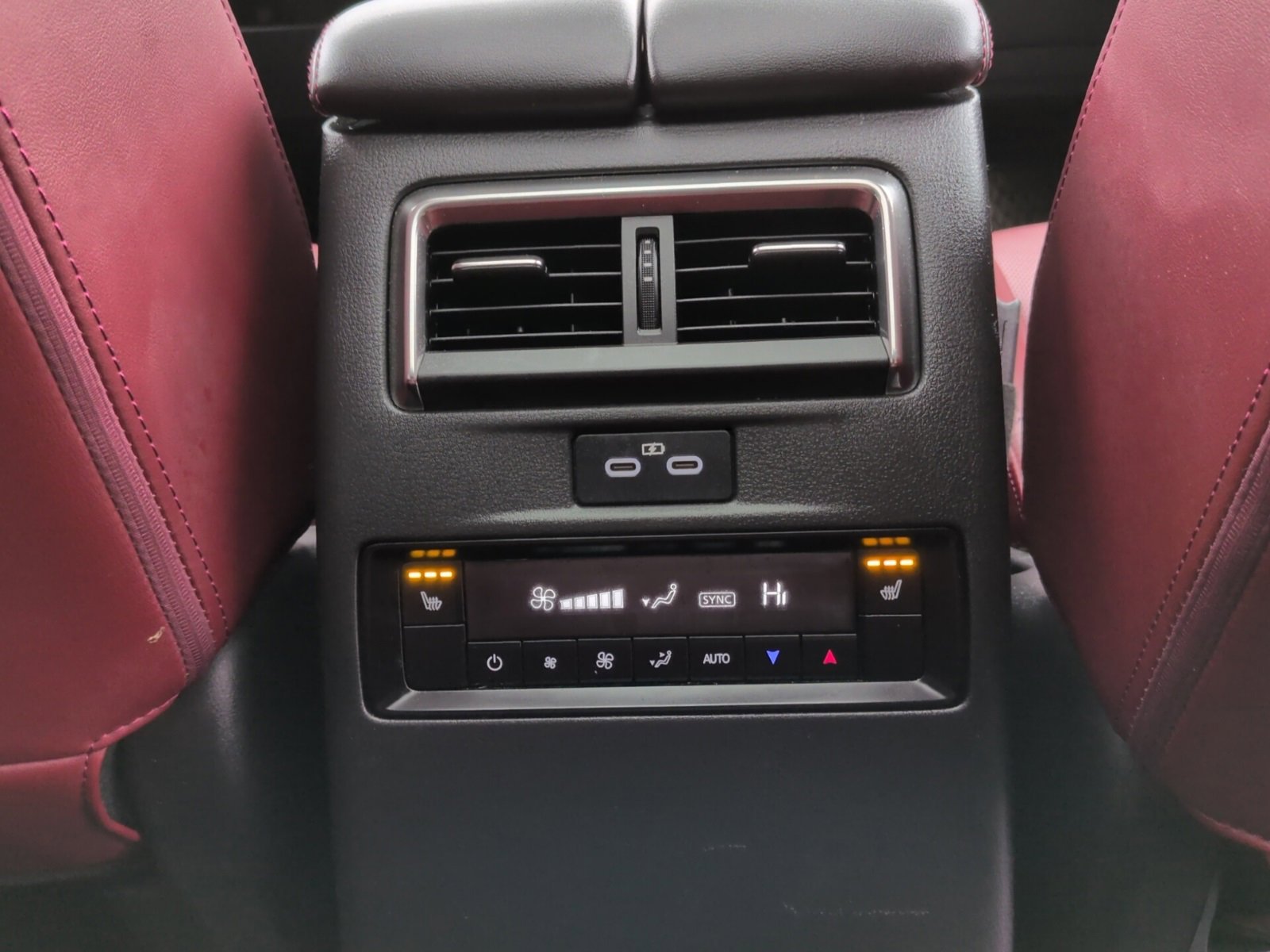 Certified 2025 MAZDA CX-70 Plug-In Hybrid w/ Premium Plus image 20