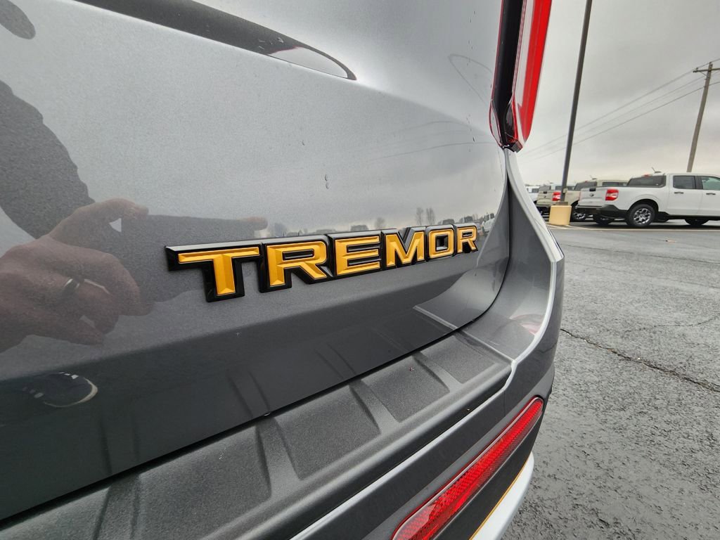 New 2026 Ford Explorer Tremor w/ Tremor Convenience Package image 32
