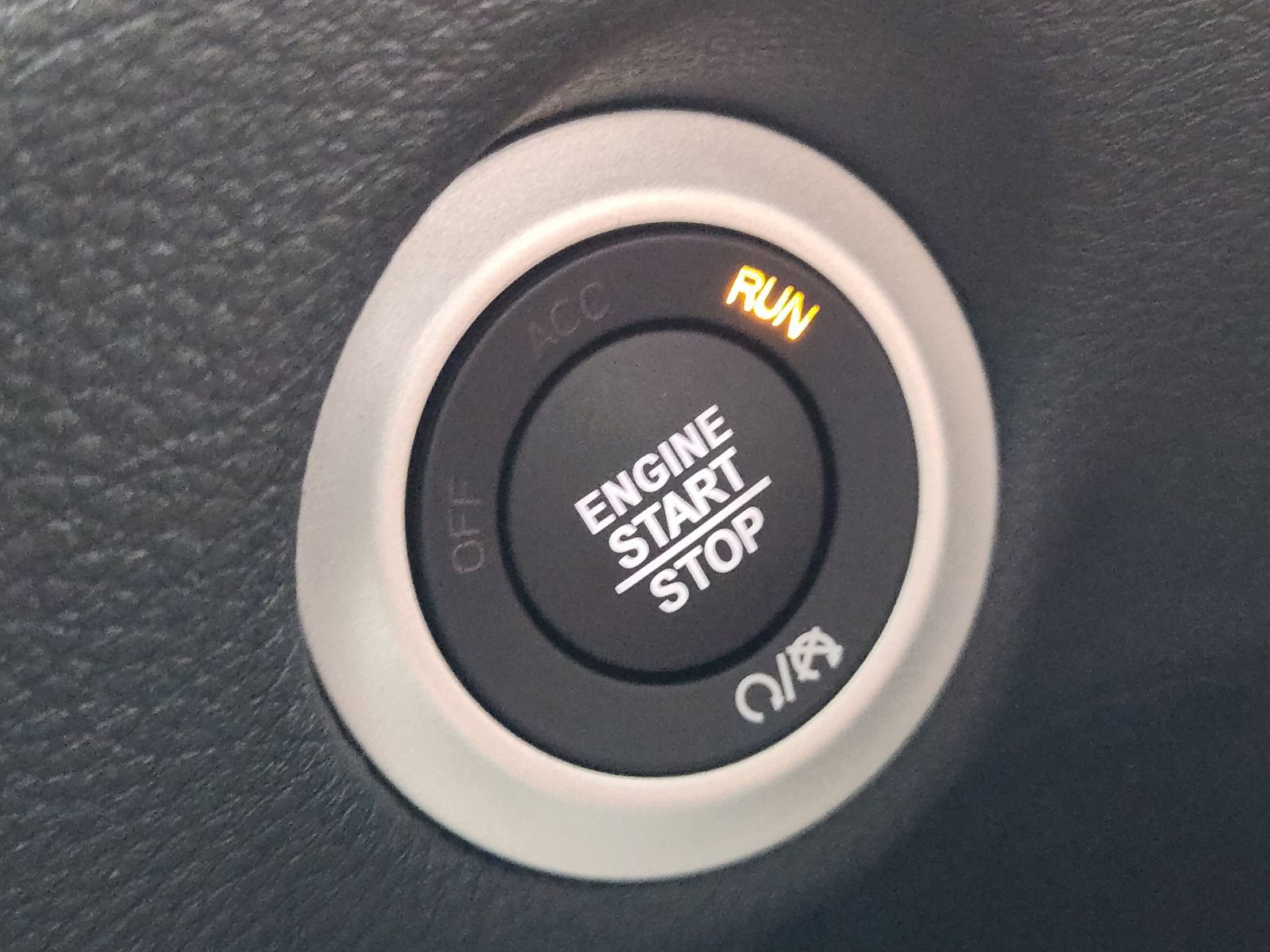 New 2026 Chrysler Pacifica Select w/ S Appearance Package image 17