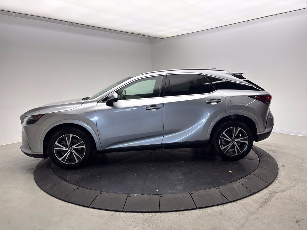 Used 2024 Lexus RX 350 Premium w/ Accessory Package (Z1) AWD/4WD image 2
