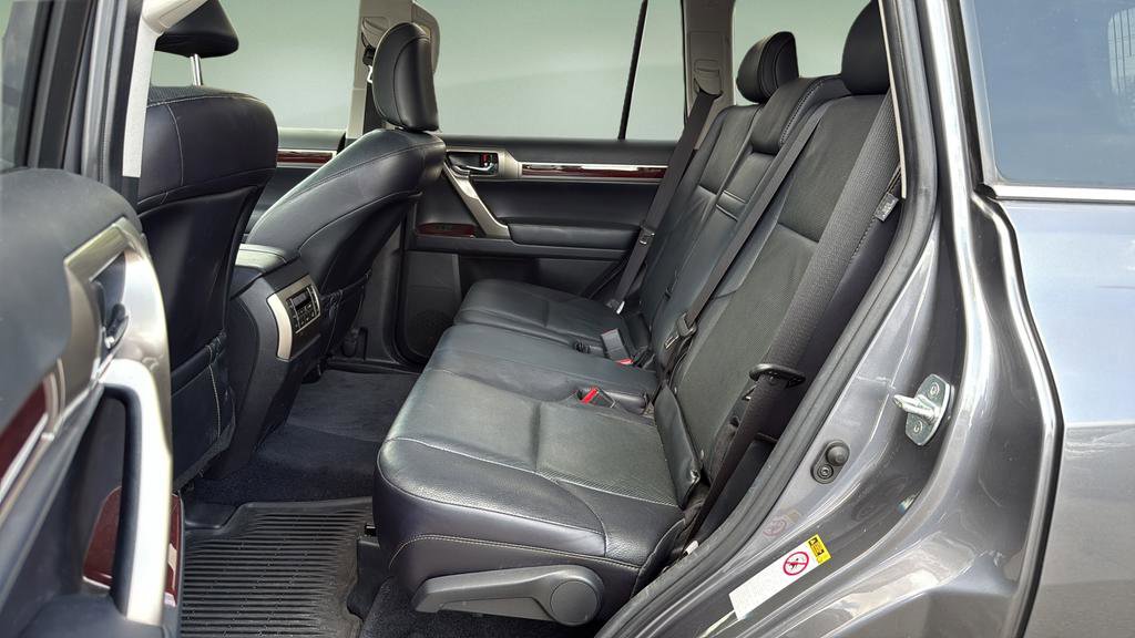 Used 2018 Lexus GX 460 Premium w/ Premium Package AWD/4WD image 15