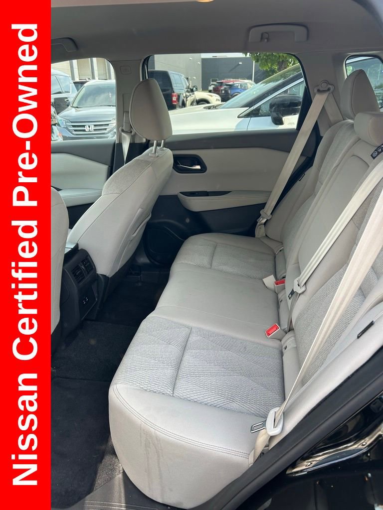 Certified 2025 Nissan Rogue SV AWD/4WD image 6