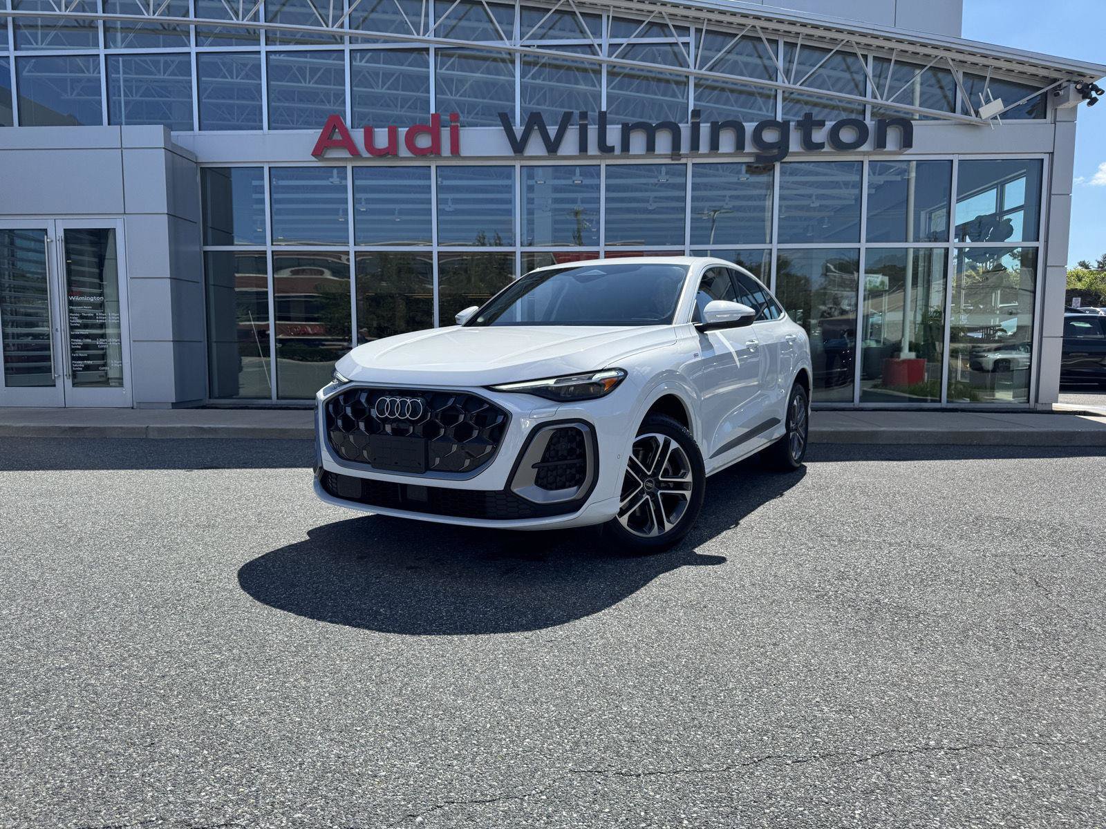 Used 2025 Audi Q5 Premium Plus w/ Premium Plus