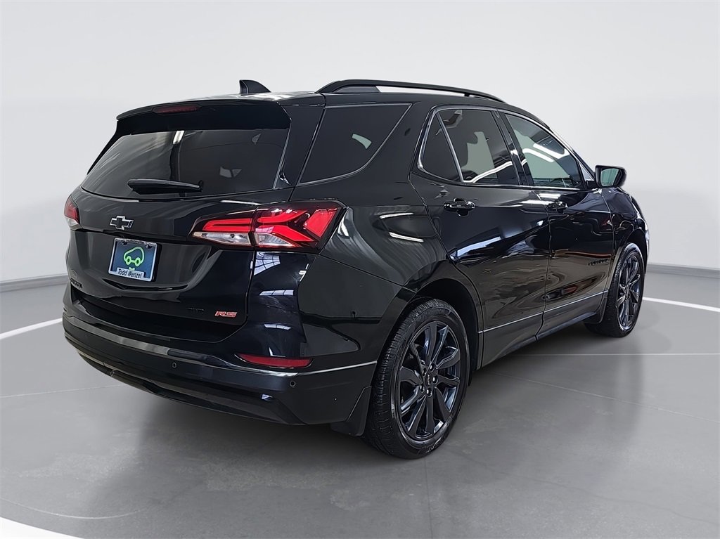 Certified 2023 Chevrolet Equinox RS w/ LPO, Floor Liner Package image 3