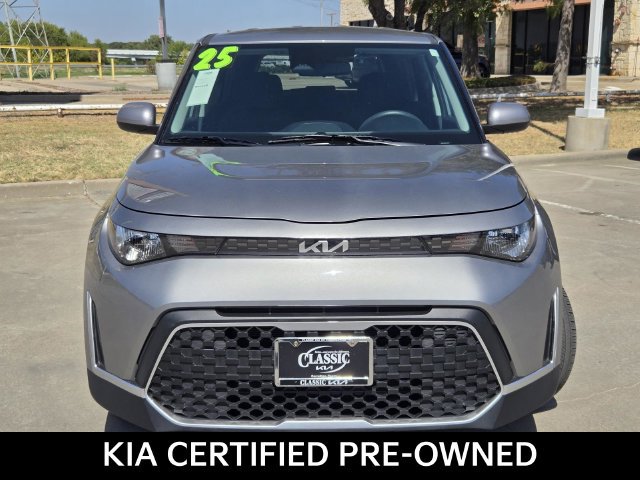 Certified 2025 Kia Soul LX w/ LX Technology Package FWD image 2