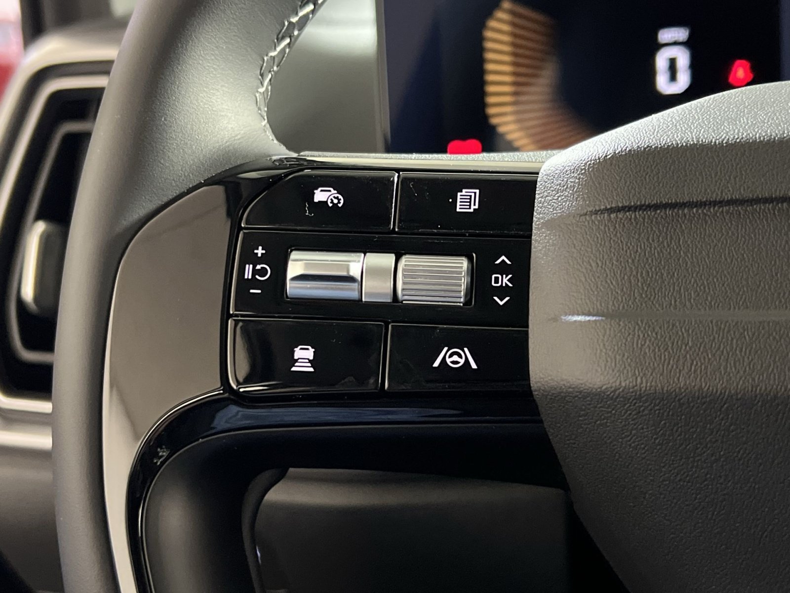 New 2026 Kia Sorento S AWD/4WD image 30