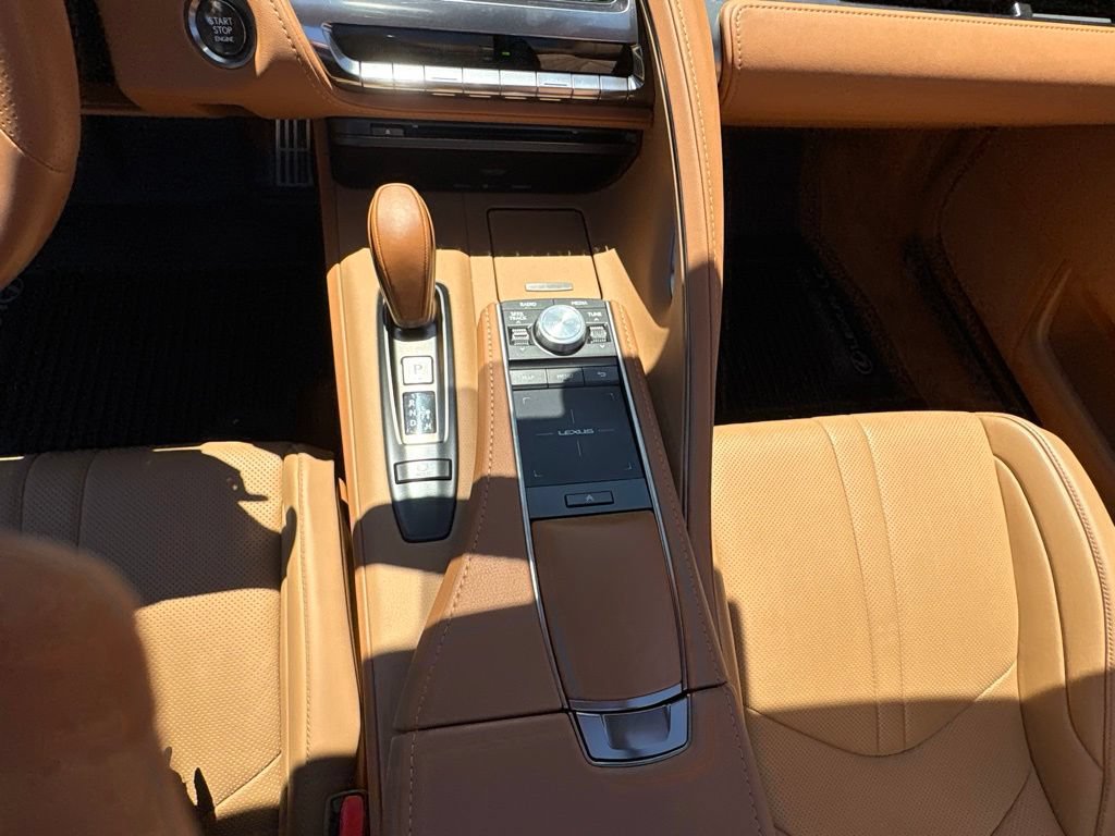 Used 2023 Lexus LC 500 Convertible RWD image 16