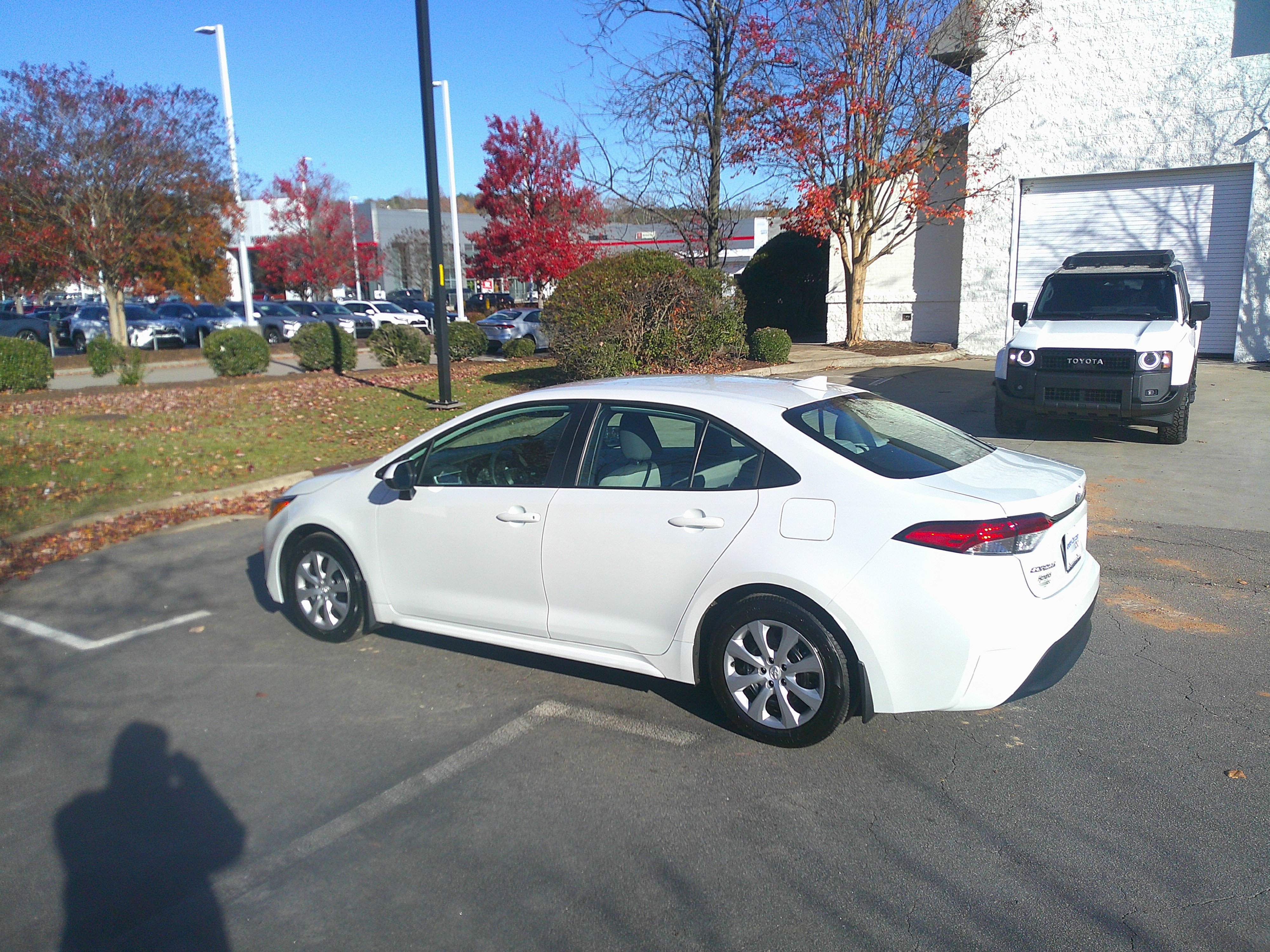 Used 2025 Toyota Corolla LE image 8