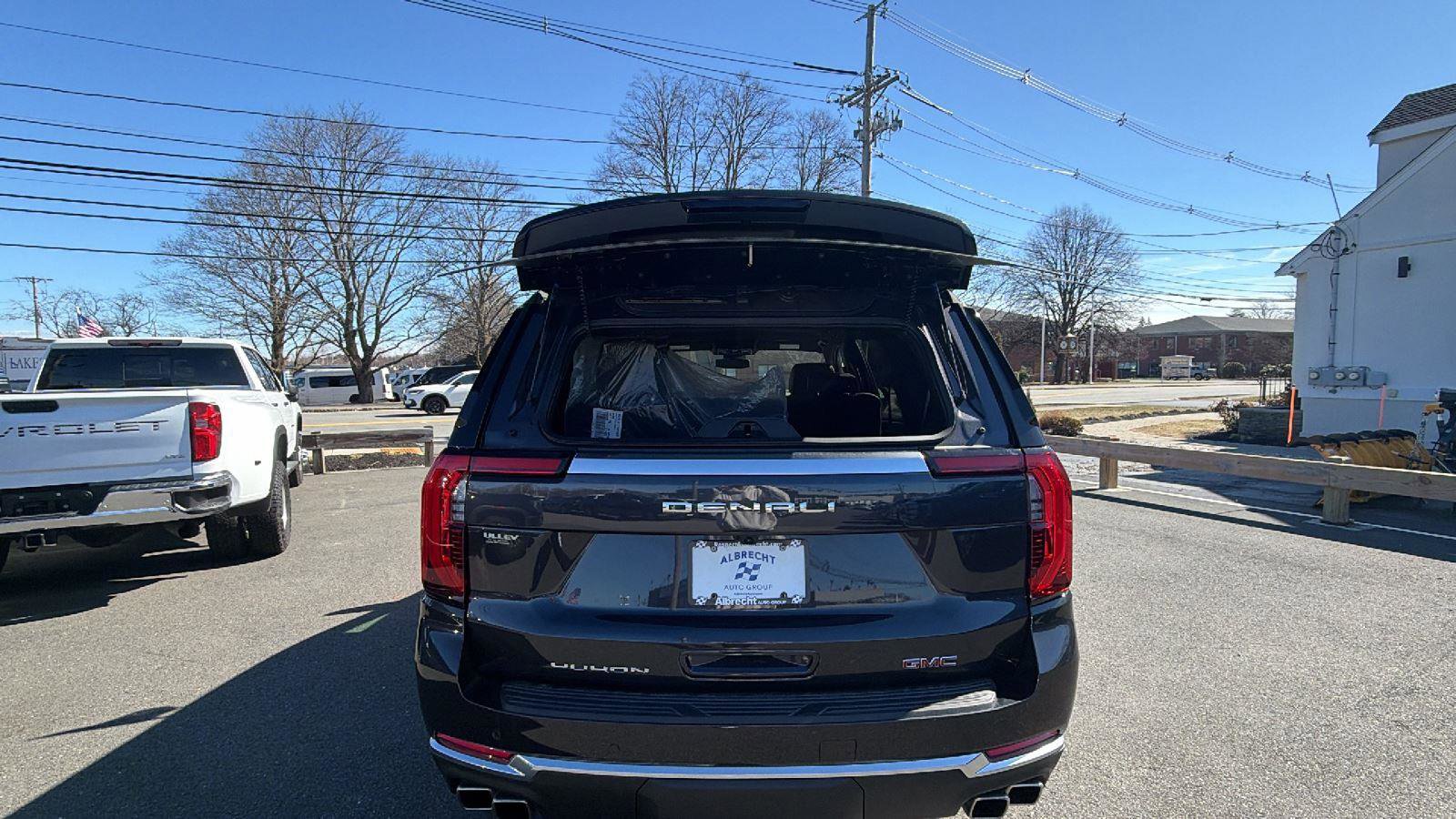New 2026 GMC Yukon Denali image 10