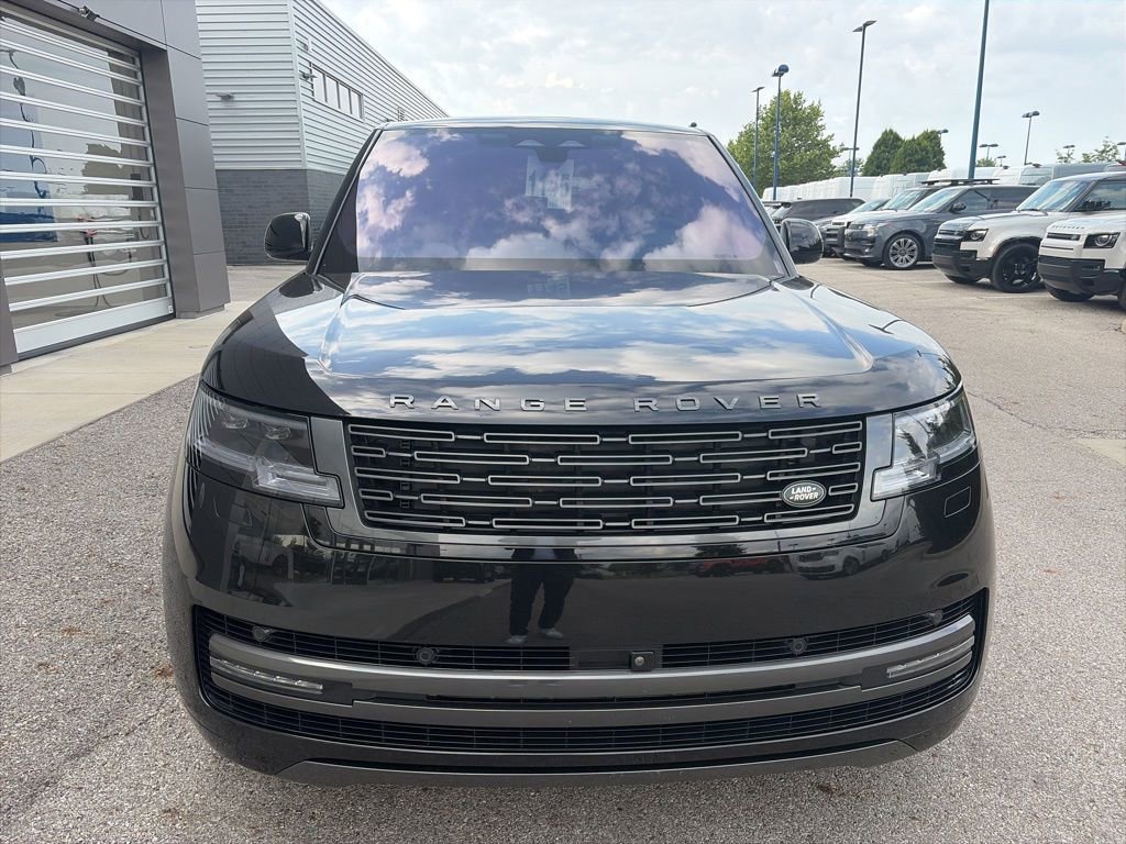 Certified 2023 Land Rover Range Rover SE AWD/4WD image 3