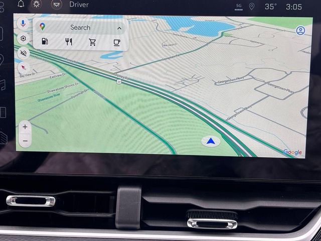 Used 2025 Chevrolet Equinox LT image 22