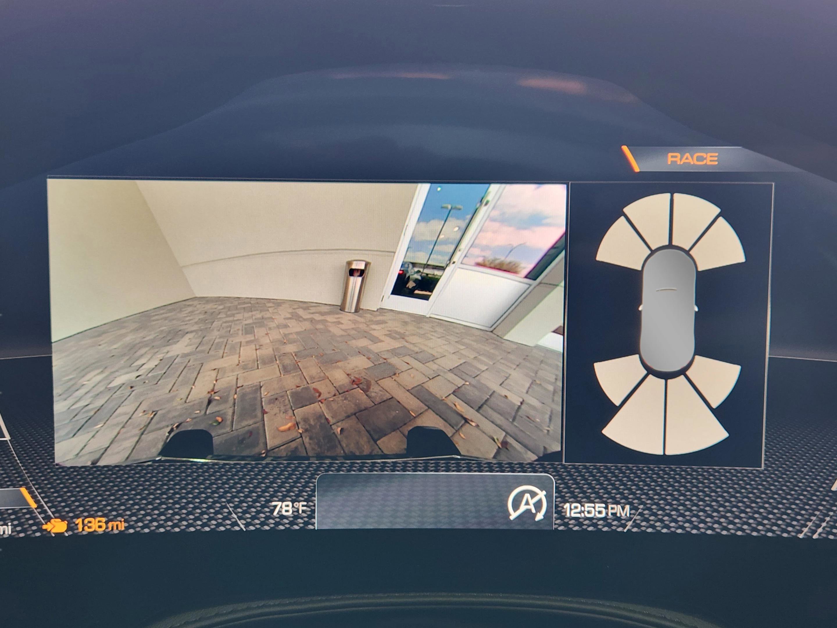 Used 2022 Ferrari Roma image 17