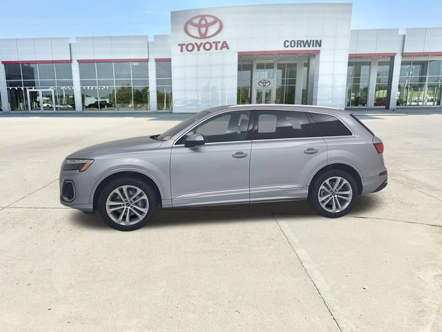 Used 2025 Audi Q7 3.0T Premium Plus AWD/4WD image 33