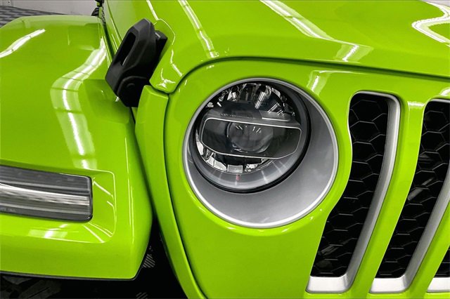 Used 2021 Jeep Wrangler Unlimited Sahara w/ Safety Group image 28