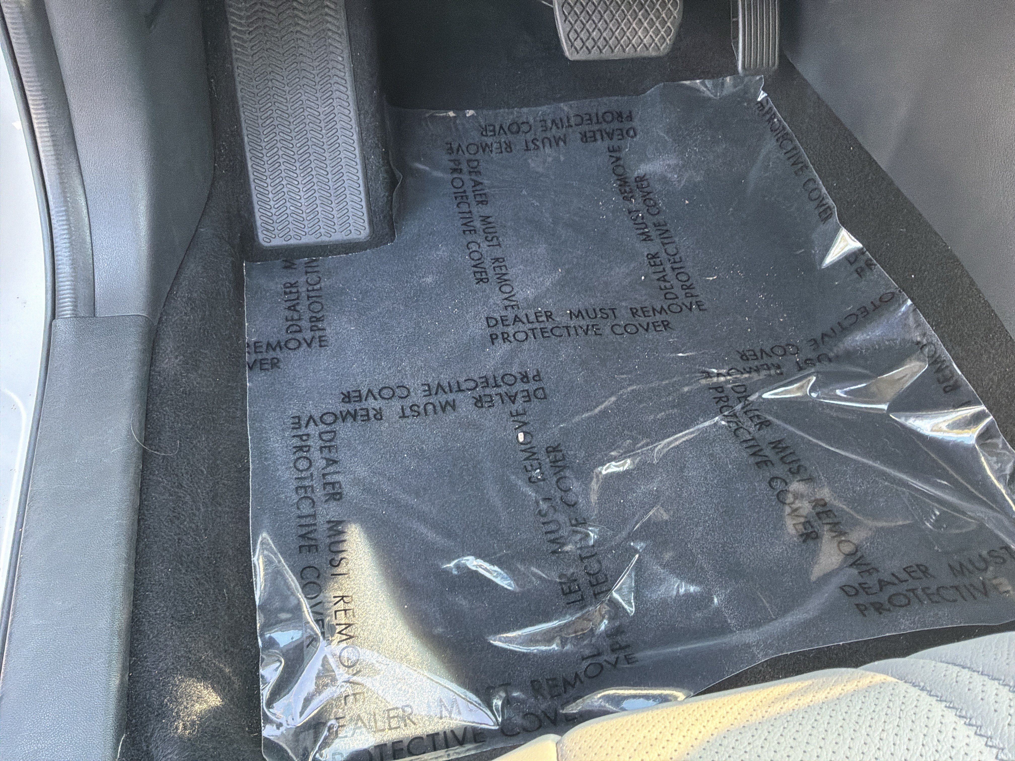 Used 2025 Honda HR-V EX-L image 17