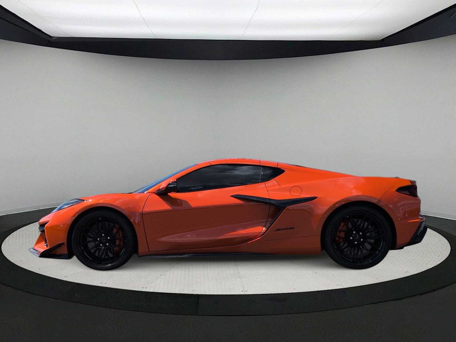 Used 2025 Chevrolet Corvette Z06 w/ Z07 Performance Package RWD image 5