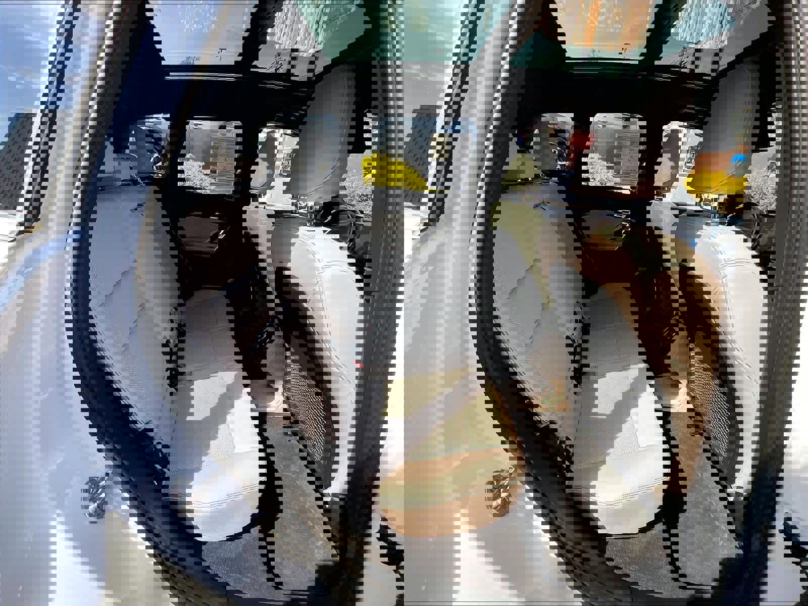 Used 2023 BMW X1 xDrive28i w/ Convenience Package AWD/4WD image 16