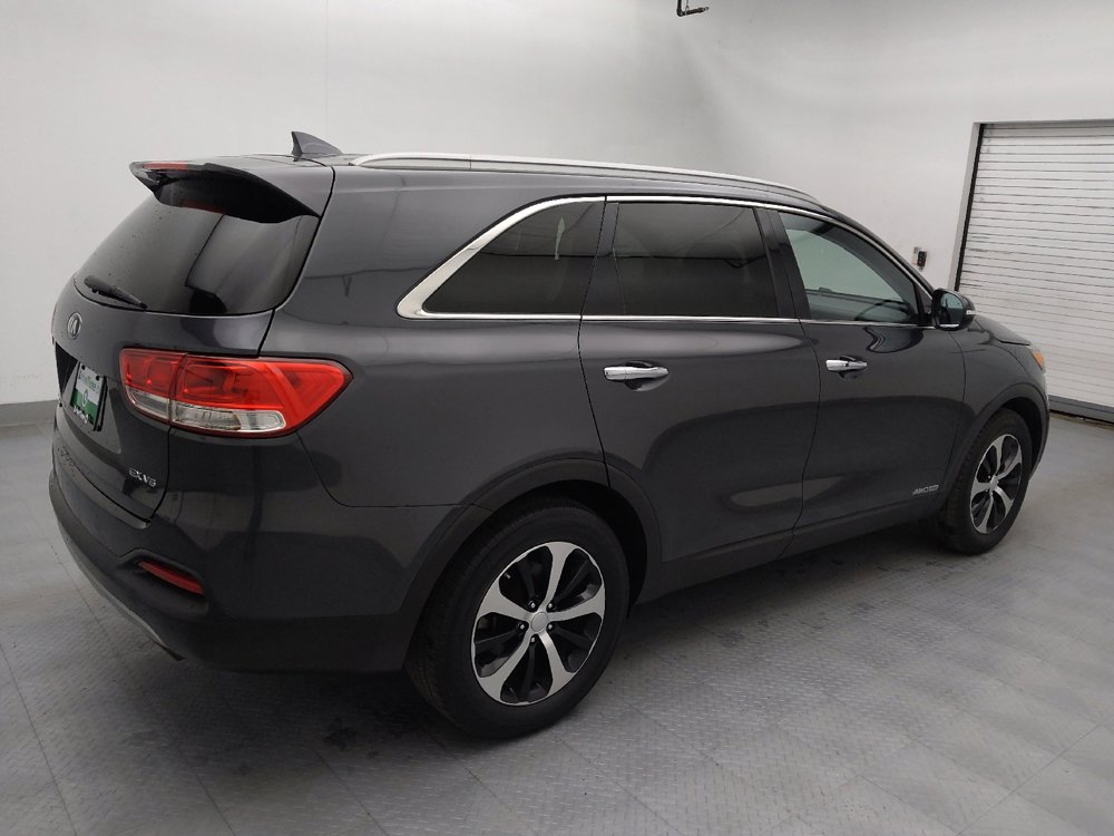 Used 2017 Kia Sorento EX w/ EX V6 Premium Package image 10