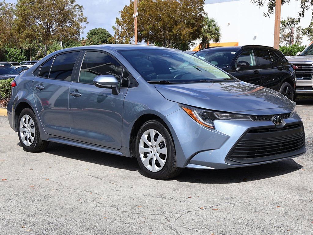 Used 2024 Toyota Corolla LE image 49