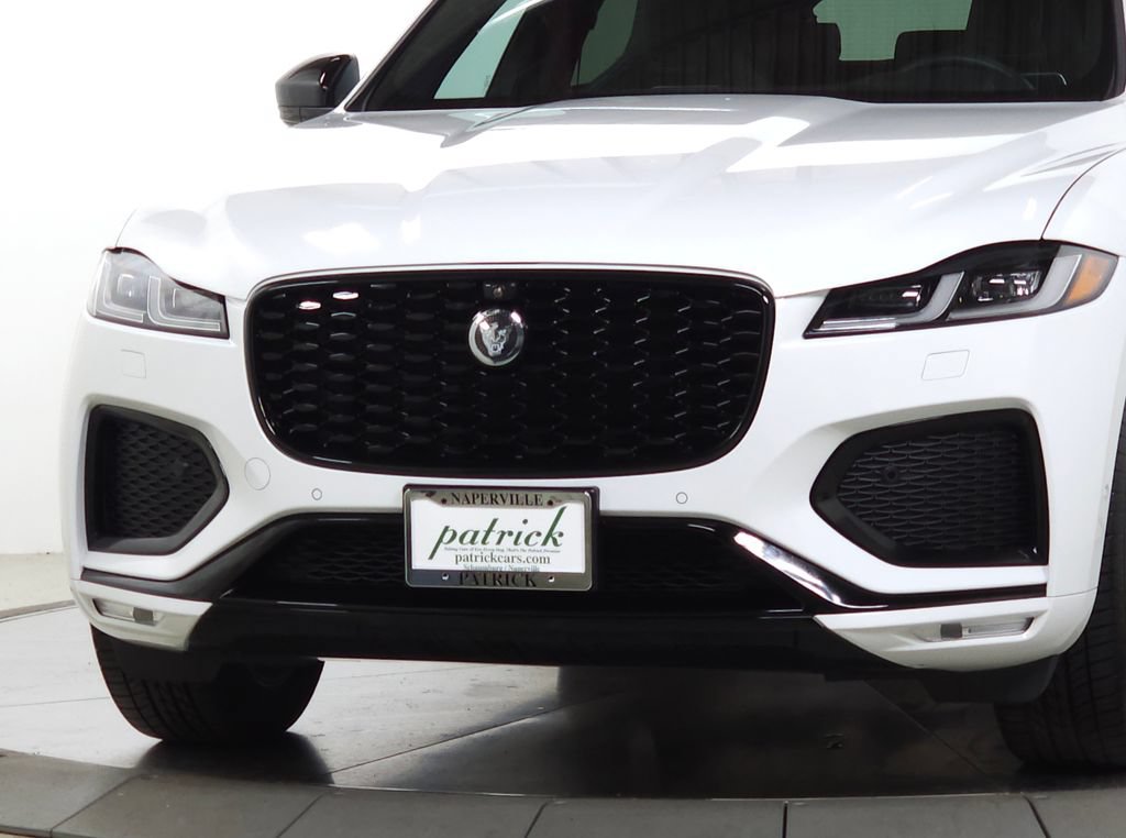 Used 2026 Jaguar F-PACE R-Dynamic S AWD/4WD image 14