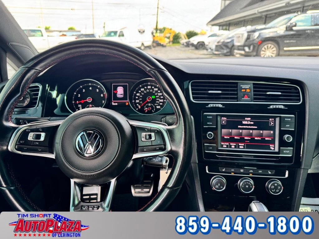 Used 2018 Volkswagen GTI S FWD image 3