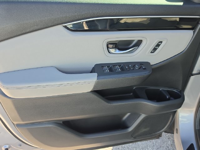 Used 2025 Honda Pilot Touring image 19