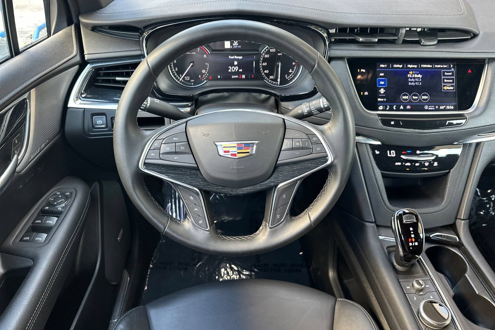 Used 2025 Cadillac XT5 Premium Luxury AWD/4WD image 15
