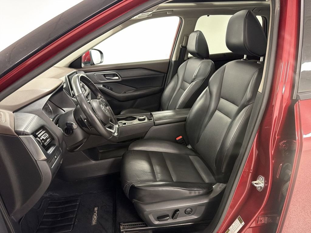 Used 2021 Nissan Rogue SV AWD/4WD image 10