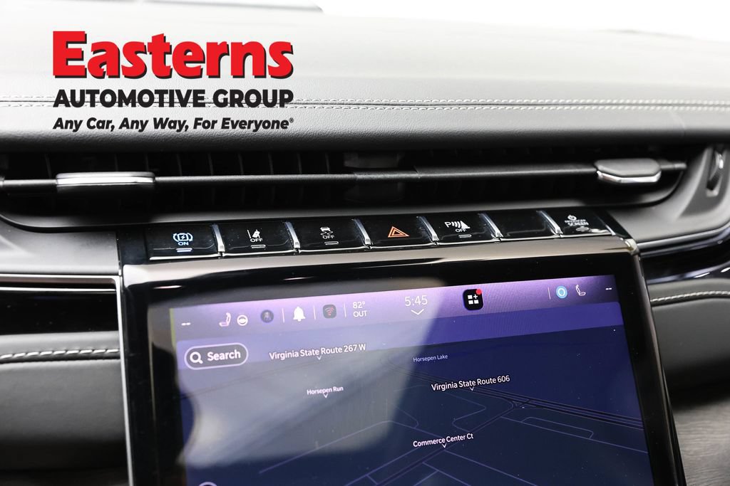 Used 2022 Jeep Grand Cherokee Limited 4xe w/ Luxury Tech Group II AWD/4WD image 19