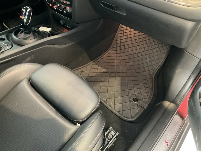 Used 2020 MINI Cooper Clubman S image 24