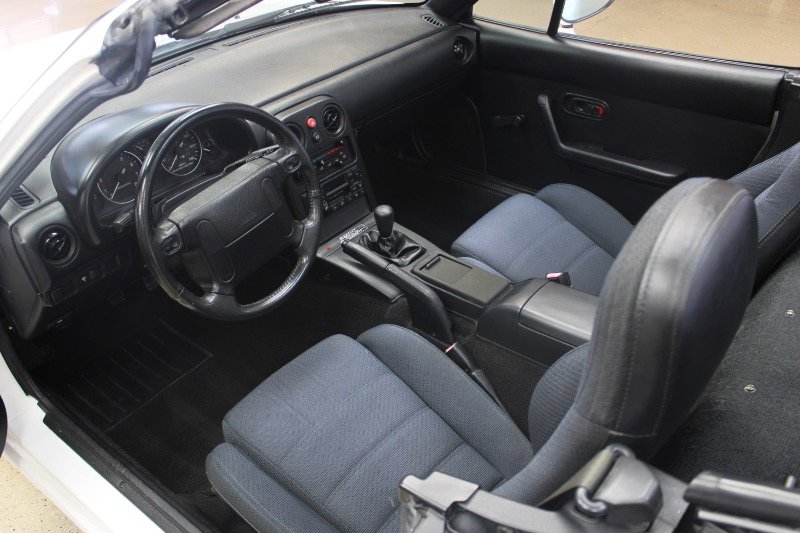 Used 1990 MAZDA MX-5 Miata image 7