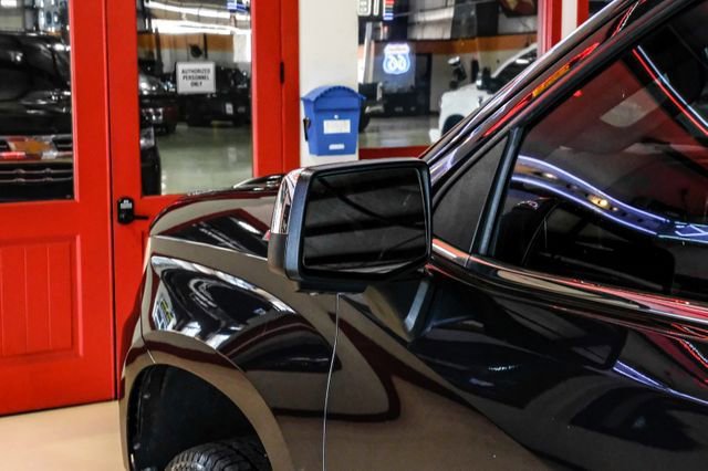 Used 2022 Chevrolet Silverado 1500 LTZ w/ Technology Package image 39