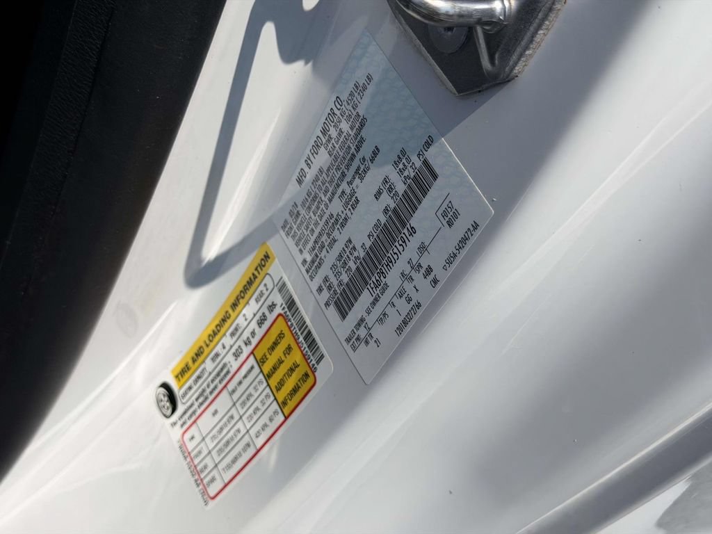 Used 2018 Ford Mustang Coupe RWD image 27