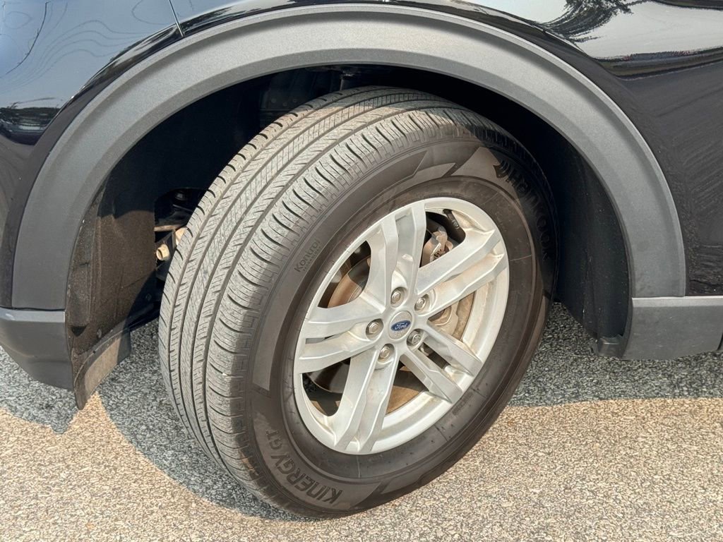 Used 2023 Ford Explorer XLT w/ Equipment Group 202A image 42