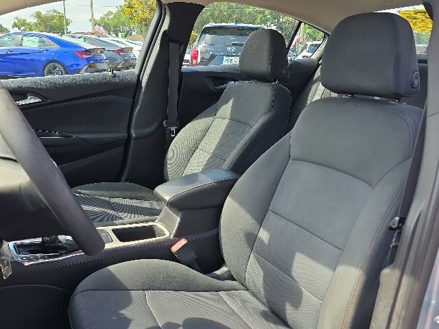 Used 2018 Chevrolet Cruze LS FWD image 5
