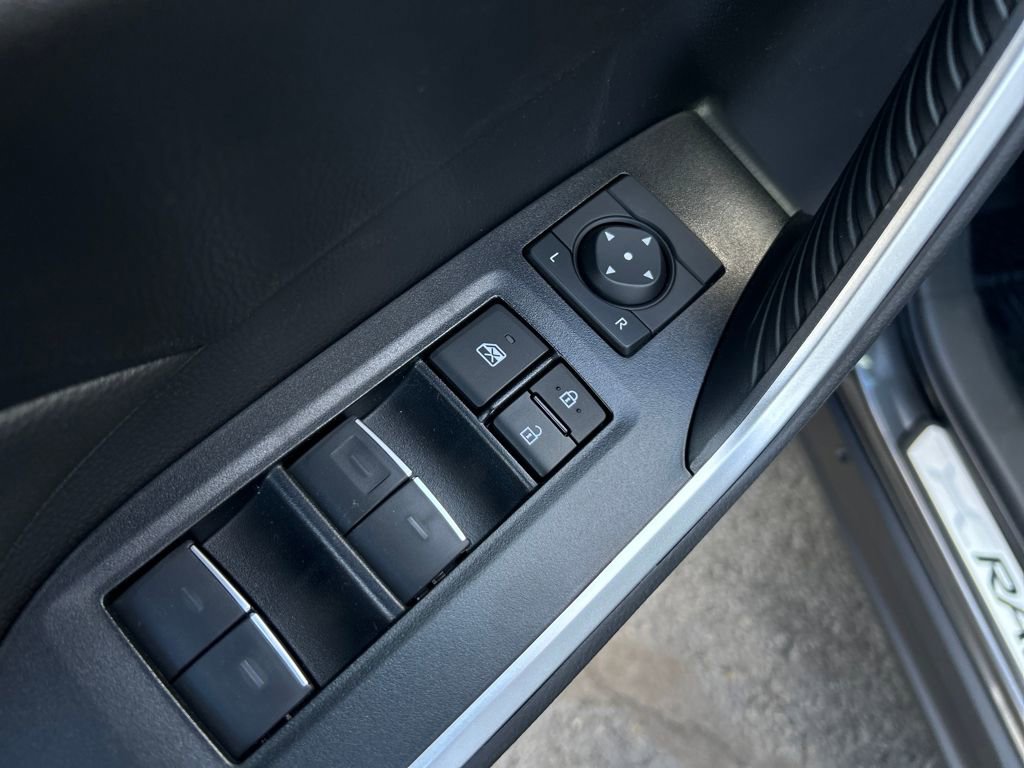 New 2025 Toyota RAV4 XLE image 19