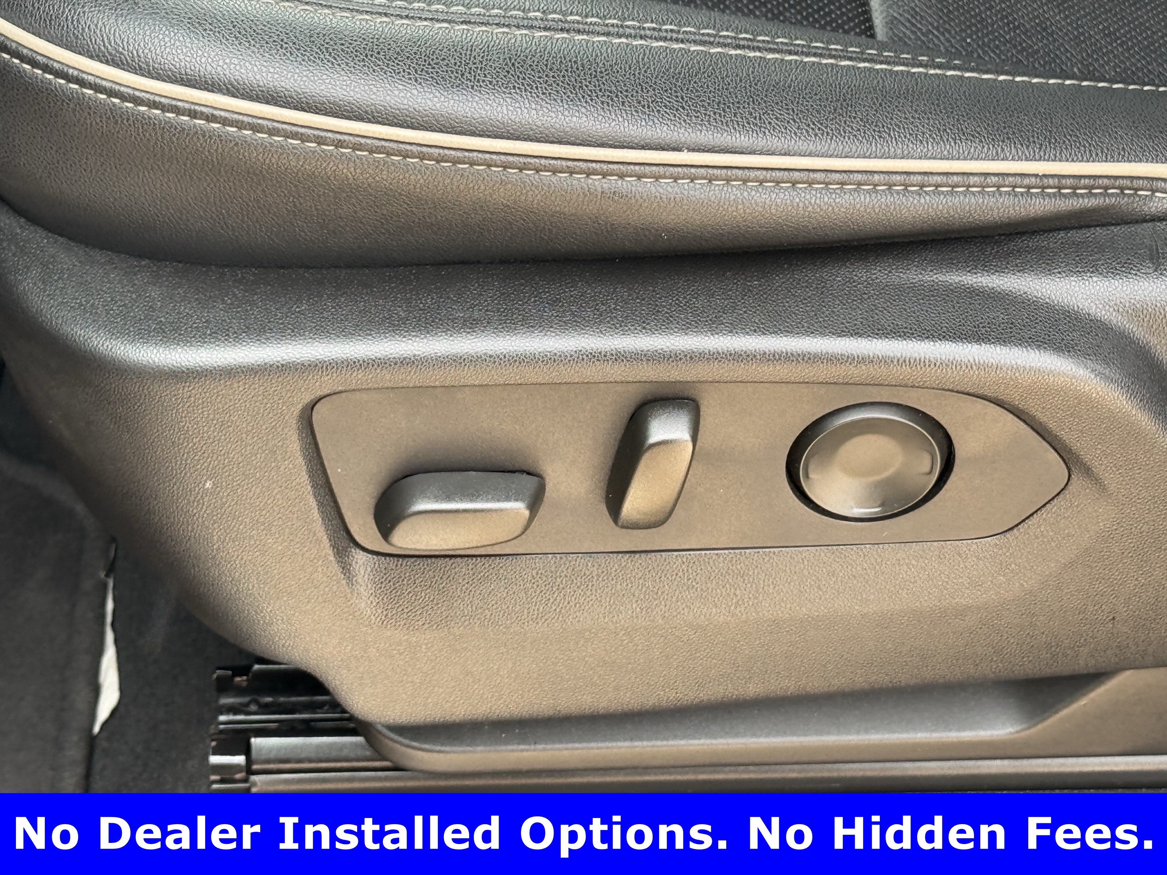 Used 2024 GMC Yukon SLT RWD image 24