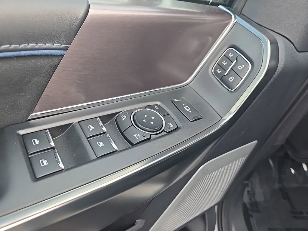 New 2026 Ford F350 Platinum image 10