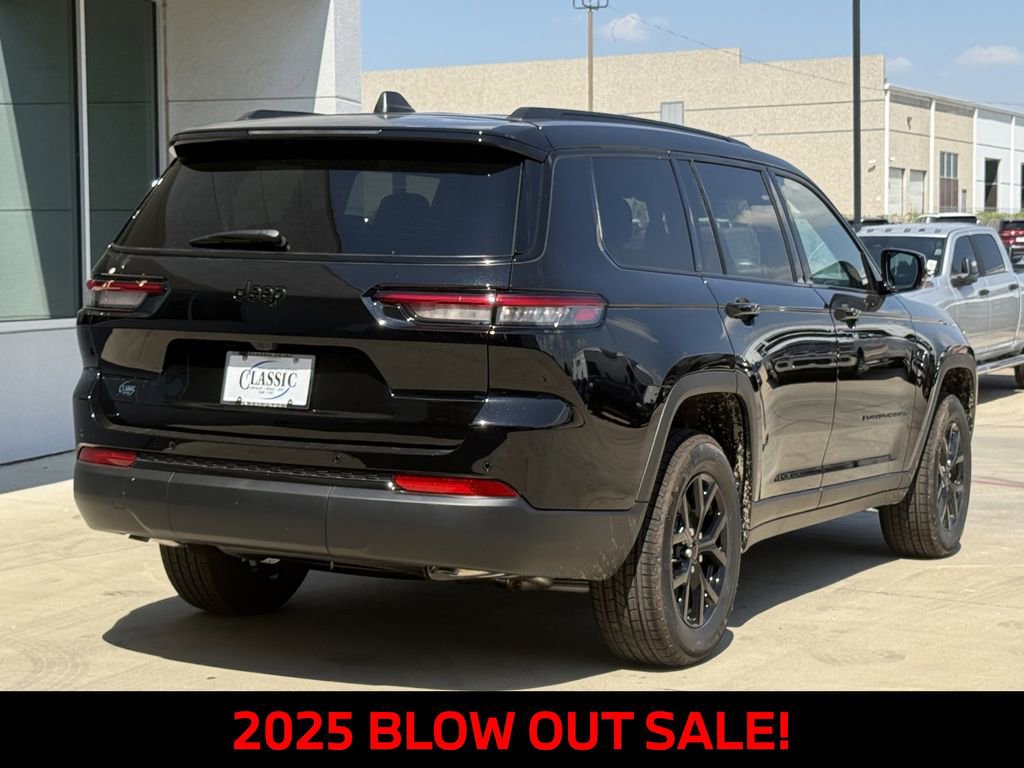 New 2025 Jeep Grand Cherokee L Altitude image 4