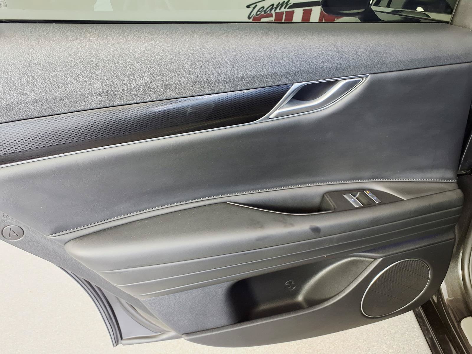 Used 2025 Genesis G80 2.5T AWD/4WD image 11