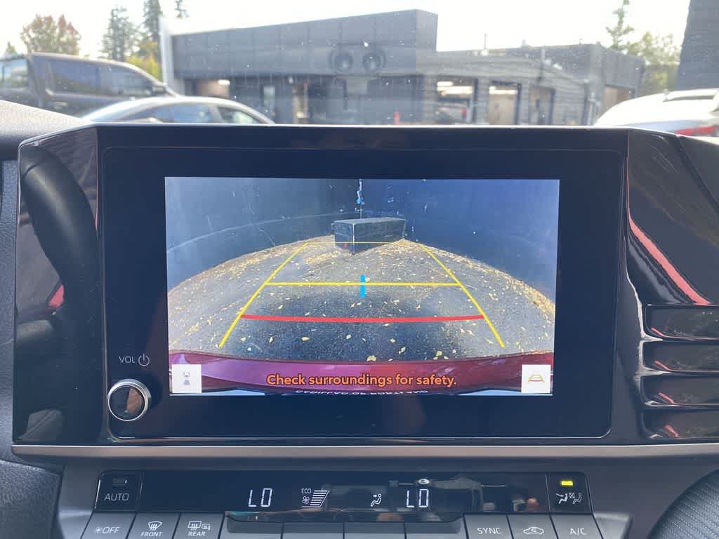Used 2025 Toyota Camry SE FWD image 25